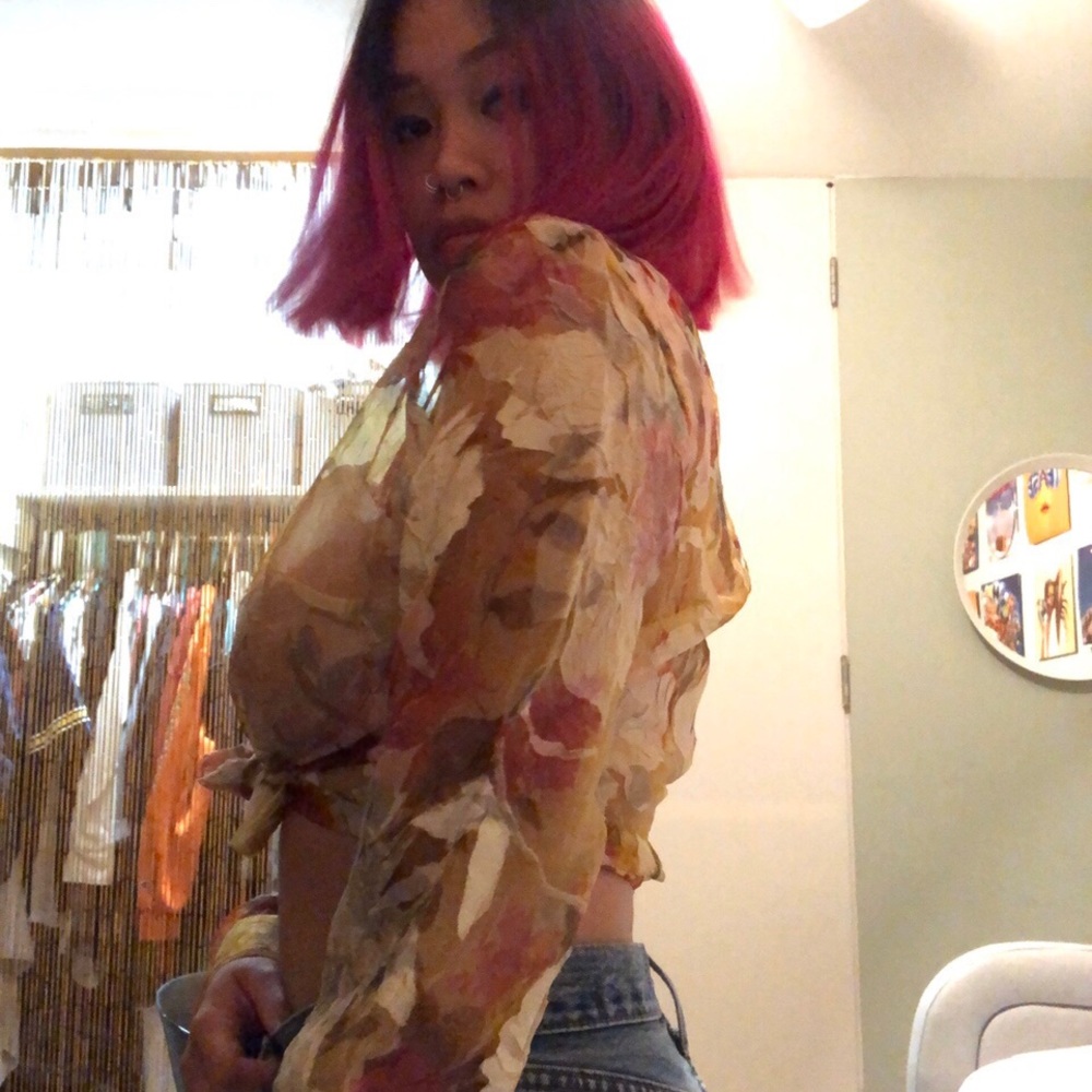 sheet floral top